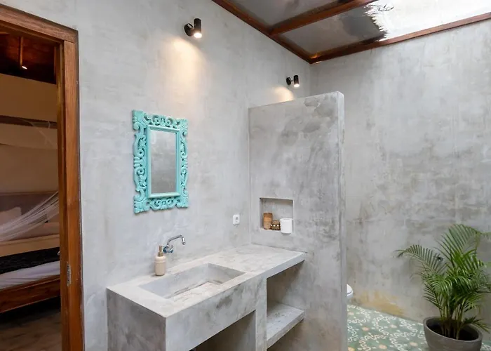 ロッジ Rumah Guci